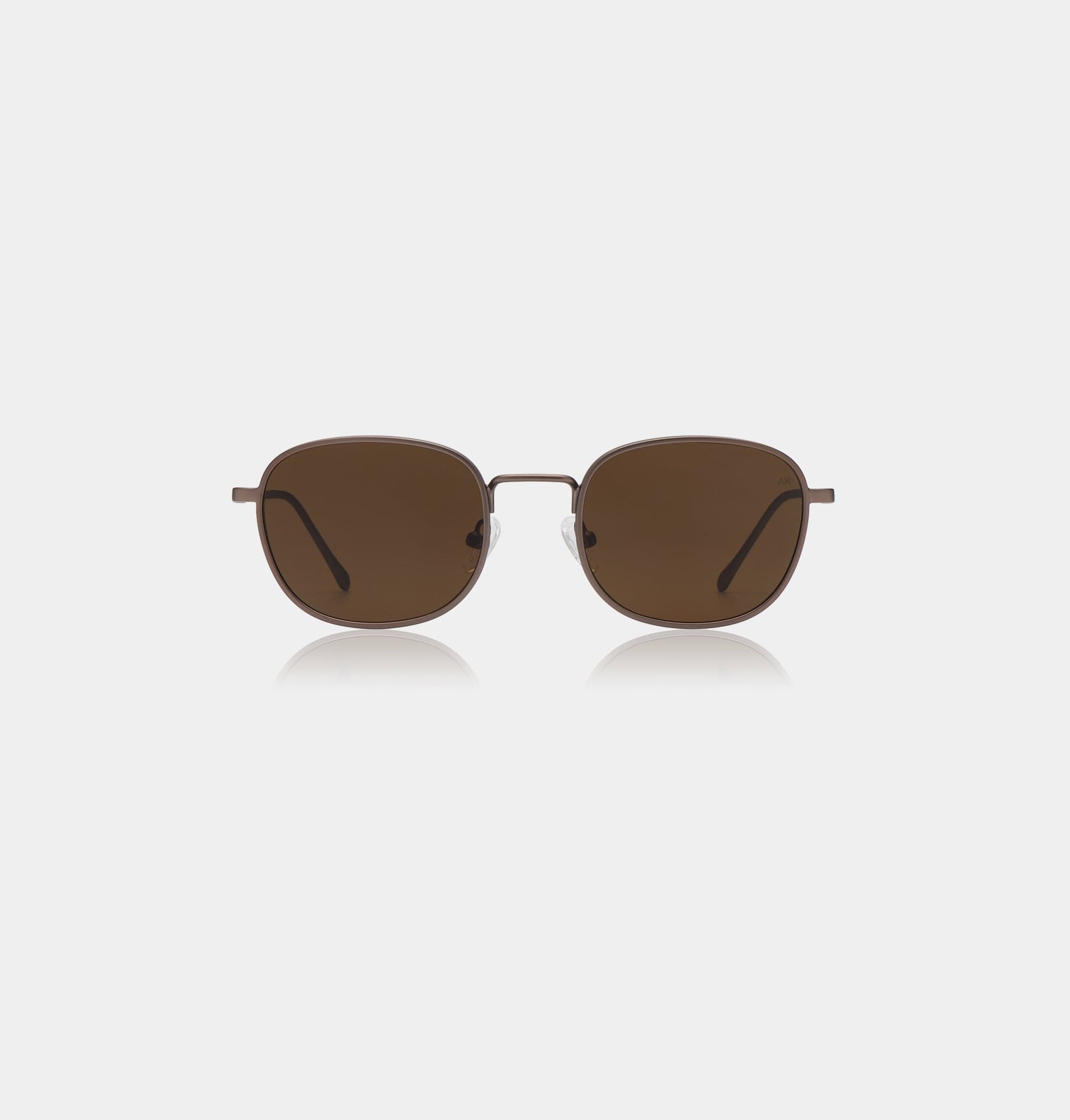 #color_matte brown