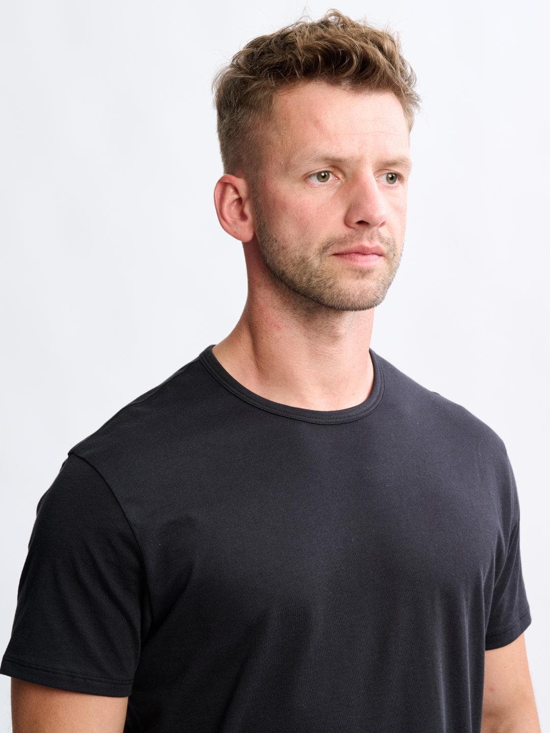 #color_black reactive