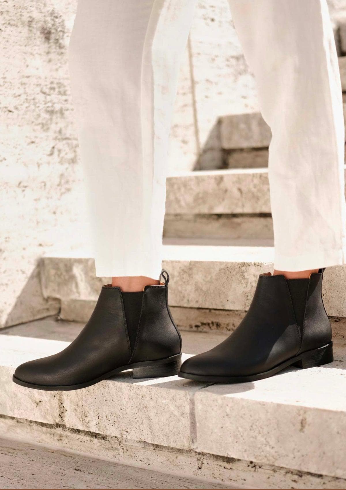 Nisolo Everyday Chelsea Boot - Commuter Black