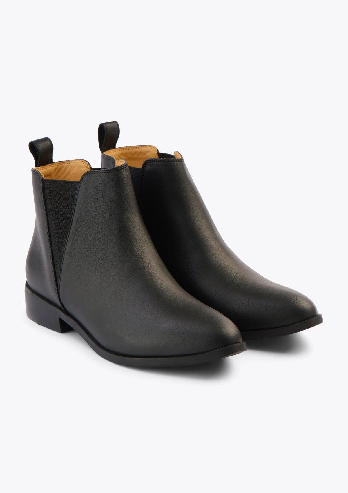 Nisolo Everyday Chelsea Boot - Commuter Black