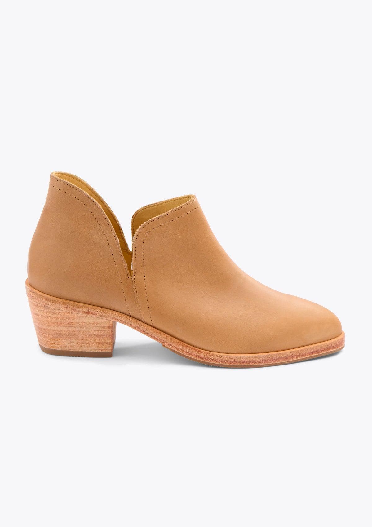 Nisolo Everyday Ankle Bootie - Almond